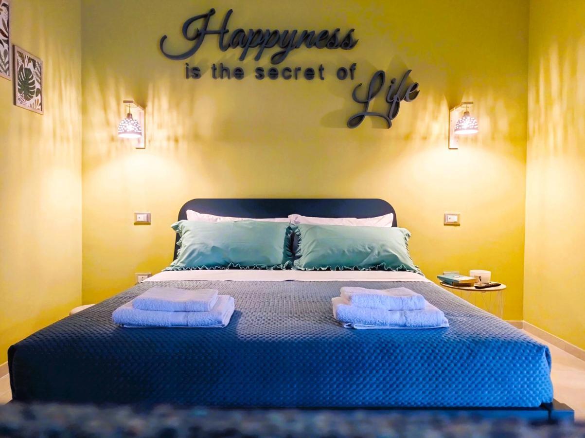 Apartamento Happynesshouse_Locazione Turistica Trani Exterior foto