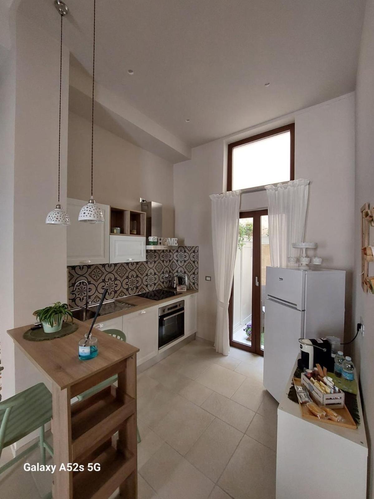 Apartamento Happynesshouse_Locazione Turistica Trani Exterior foto