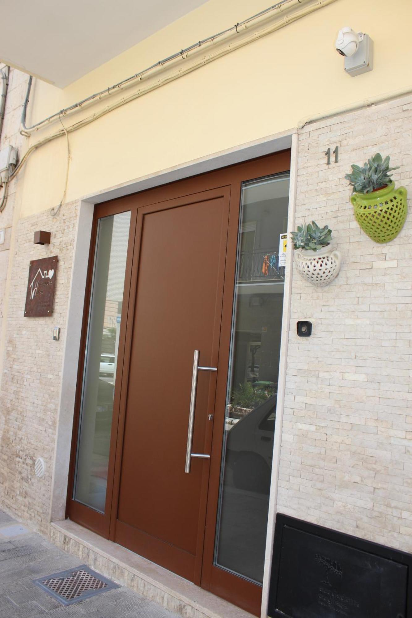 Apartamento Happynesshouse_Locazione Turistica Trani Exterior foto